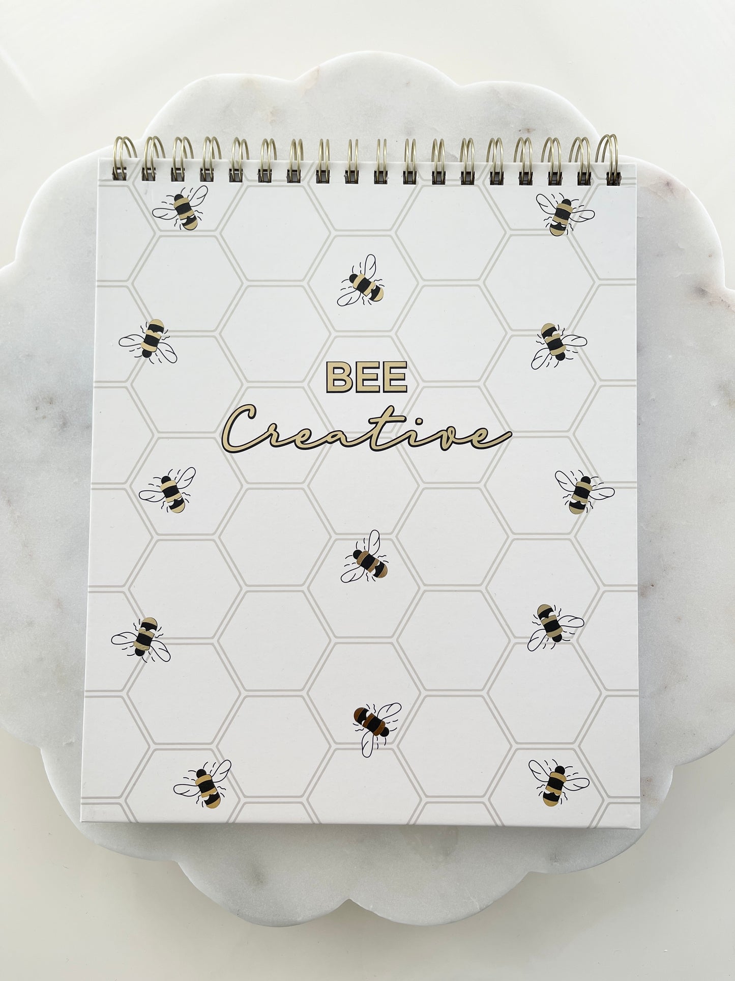 ART BOOK - BEE CREATIVE