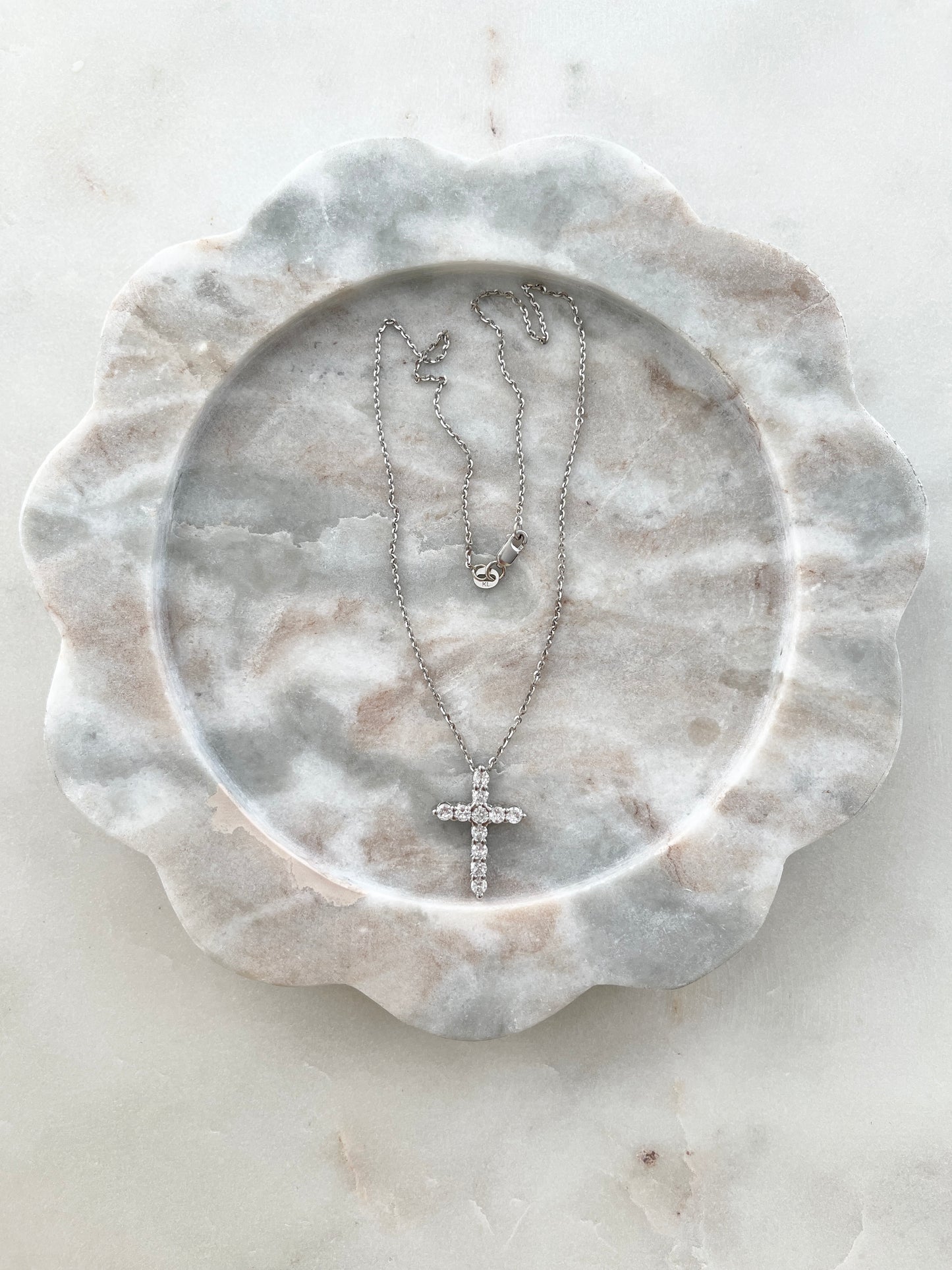 NECKLACE - CROSS (SILVER)